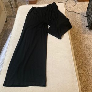 Bryn Walker fuller straight leg knit pull on black pant fits up to 18W.